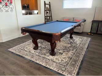 Pool table