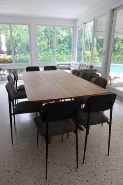 SOBU Oakland MIKADO DINING TABLE