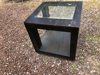 Black wood cube end table with glass top