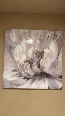 White flower picture