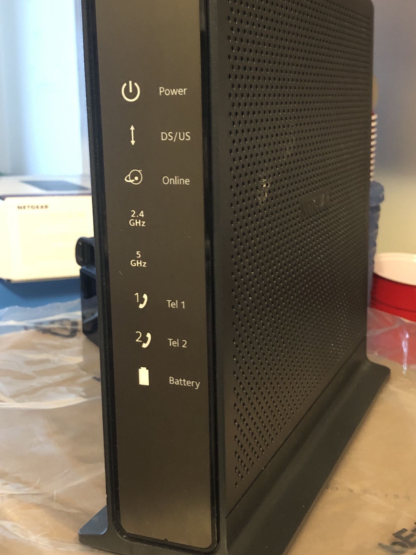 NETGEAR AC1900 WiFi Cable modem Router