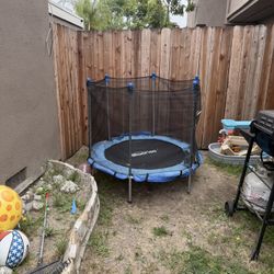 kids trampoline