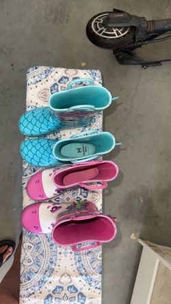 Rain boots