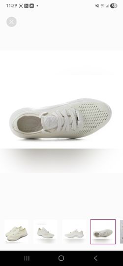 Crocs  off white laceI p gymshoes