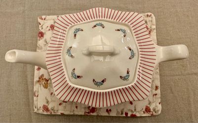 Vintage Johnson Brothers Teapot - Farmhouse Chic Silky Stripe (Made in England)