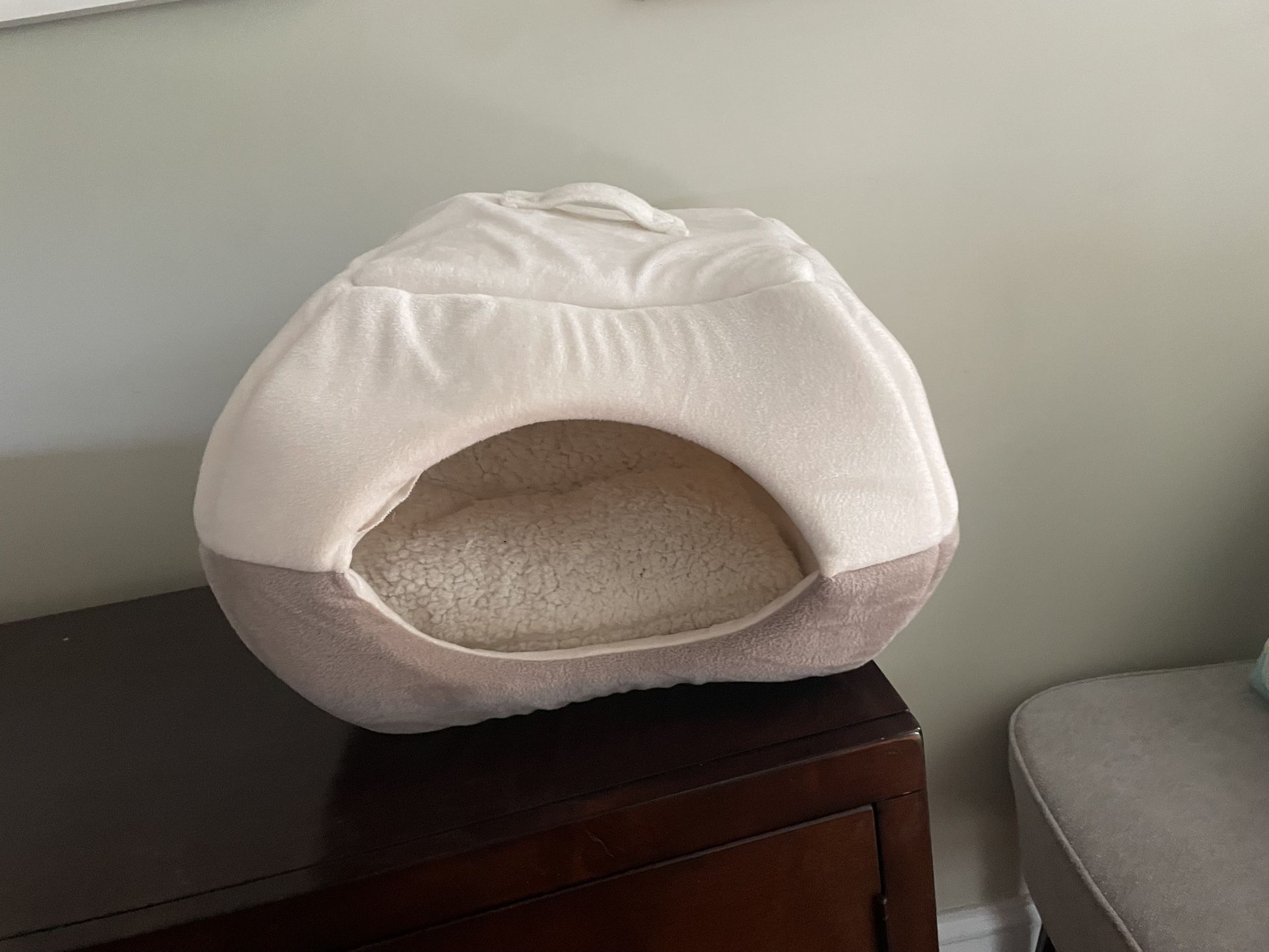 Cat/Dog Comfortable Bed