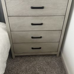 Dresser And nightstand