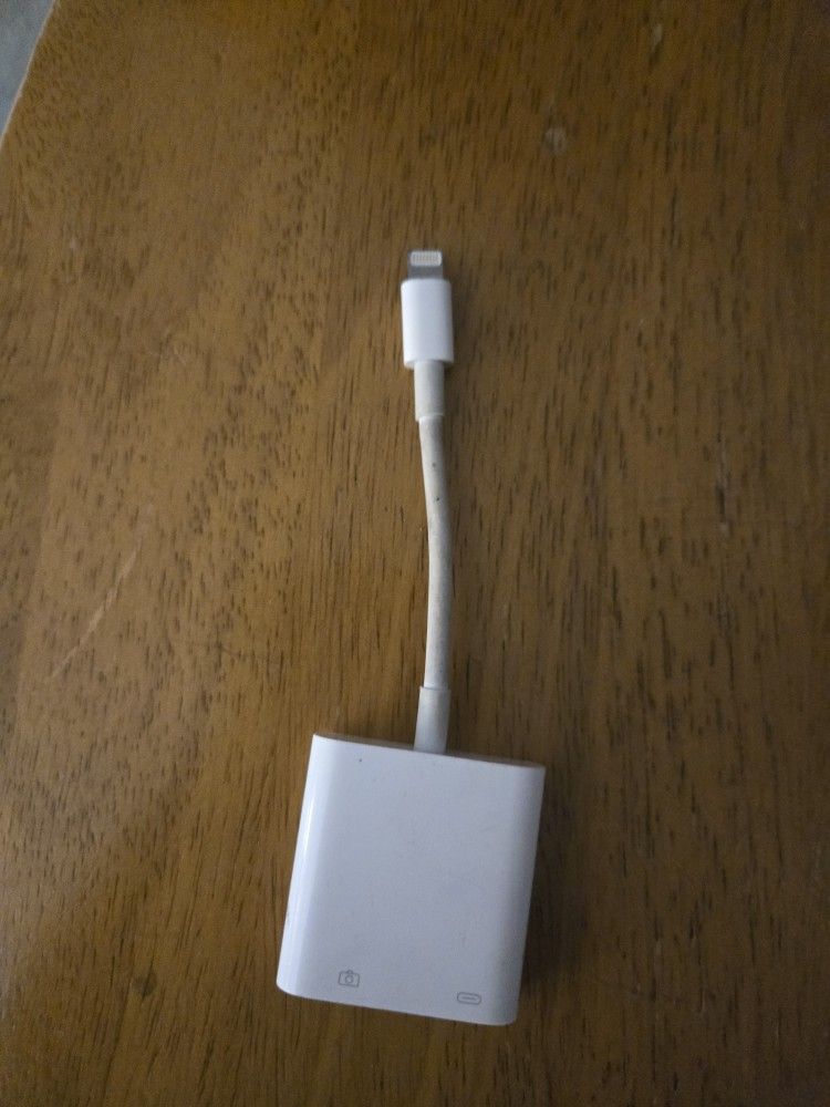 Apple Adapter