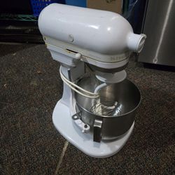 Kitchen Aid Mixer