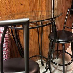 Table & Chairs For Sale