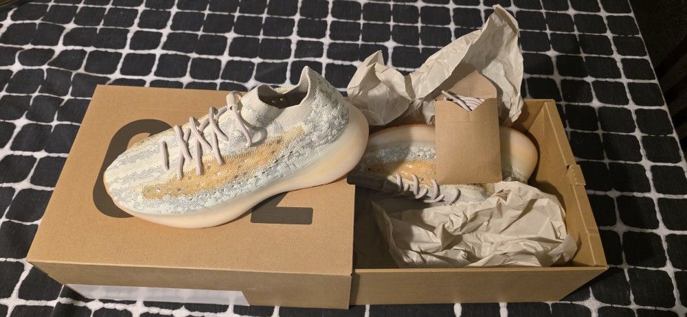 Adidas Yeezy Boost 380 Yecoraite Reflective Men's Size 11