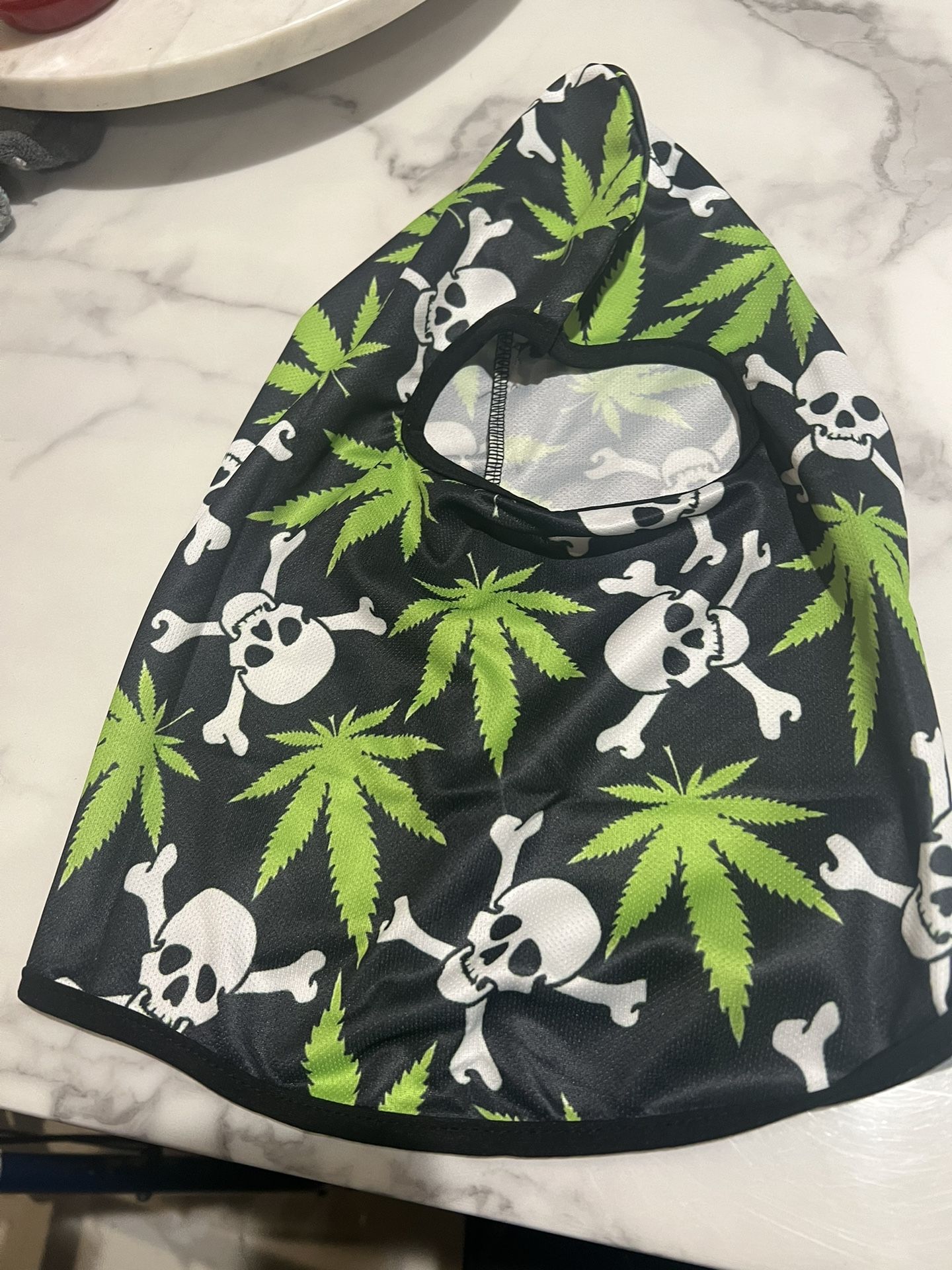 8 dollars new face mask