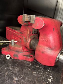 bench vise.