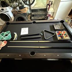 Pool/ Ping pong/ Dinning Table 