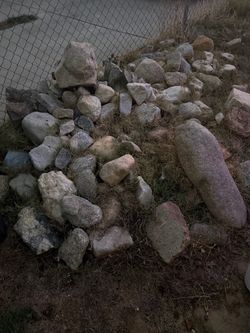 FREE ROCKS