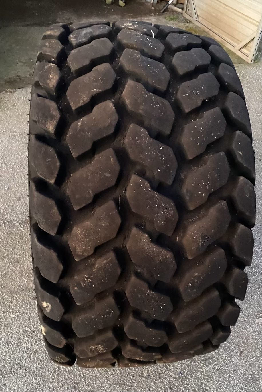 Tractor Tires 21.5L -16.1 Sl Both $1000