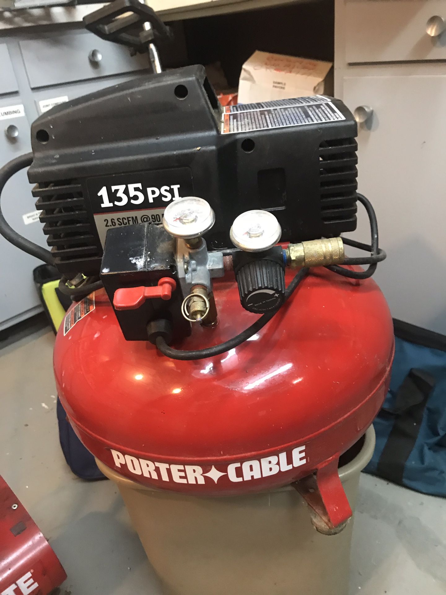 Porter-Cable CFFN250N 135PSI Compressor