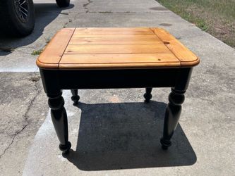 CASH ONLY - Beautifully Refinished Two-Tone Pine Side Table / End Table
