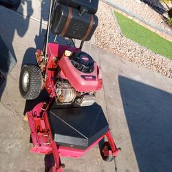 World Lawn Zero Turn Walk Behind Commercial Lawn  Mower