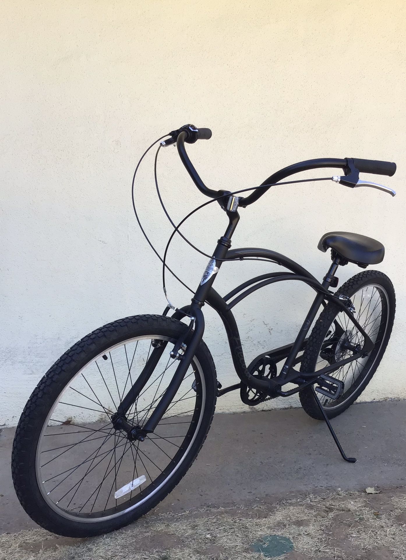 Like New Men s Electra 7sp. Beach Cruiser Bicycle for Sale in
