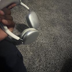 Apple Airpod Maxes