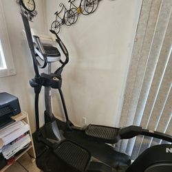 Norditrack E5.5 Elliptical 