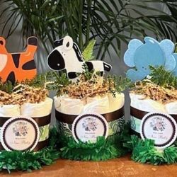3 JUNGLE baby shower diaper cakes