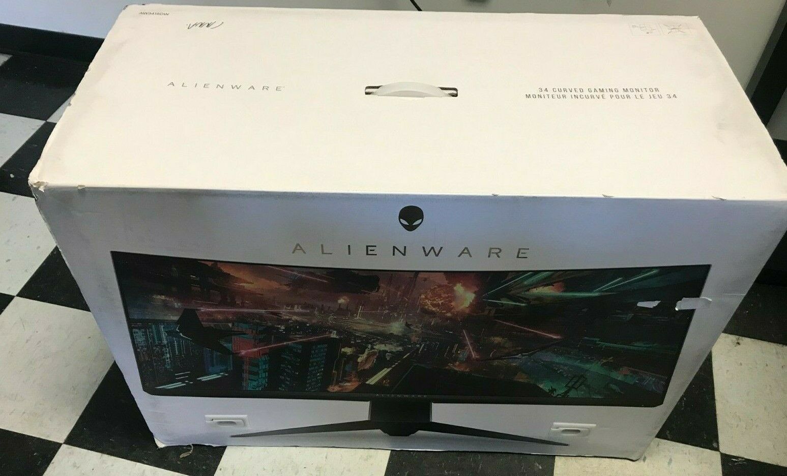 Alienware 34" AW3418DW ultrawide gaming monitor