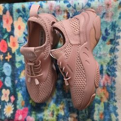Steve Madden !!! Size 7