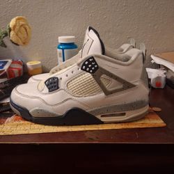 Jordan 4 Navy Blue