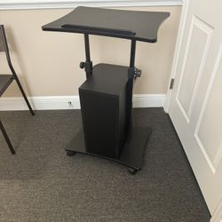 Rolling Podium Desk