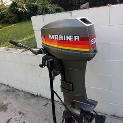 20 Hp Mariner Outboard Motor
