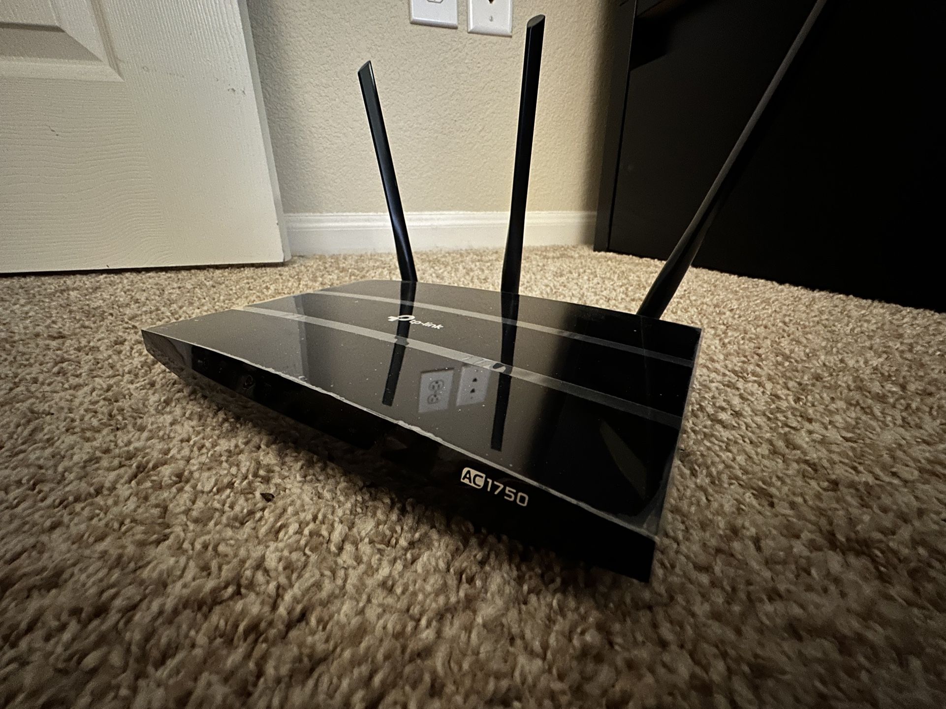 TP-Link Archer A7 AC1750 WiFi Router – Unused