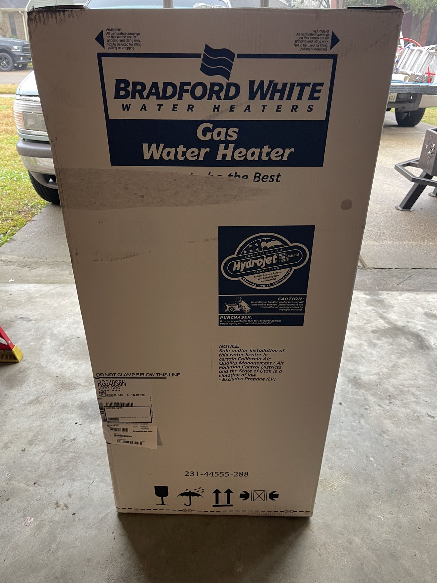 New 40 Gallon Gas Short Water Heater