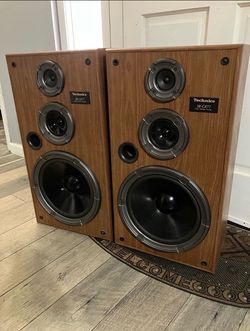 Technics SB-CR77 Vintage 3 Way Speaker Systems Set Of 2