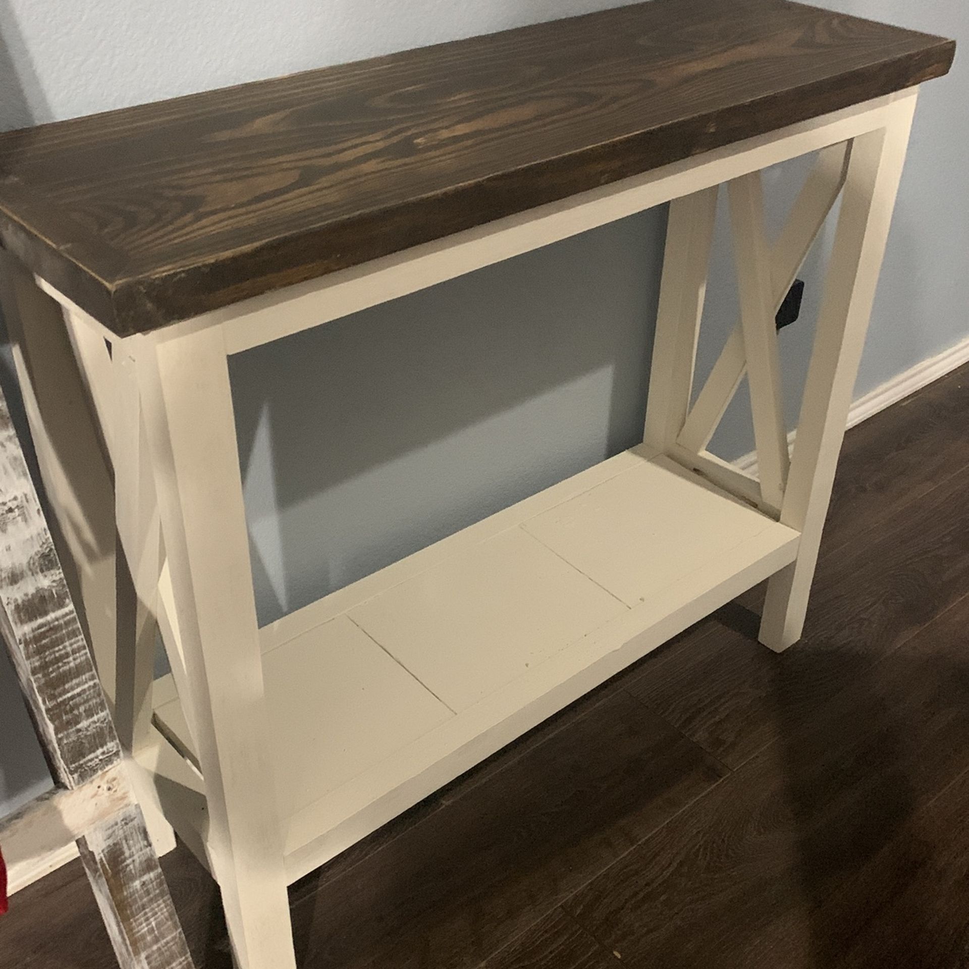 Farmhouse Entry Table