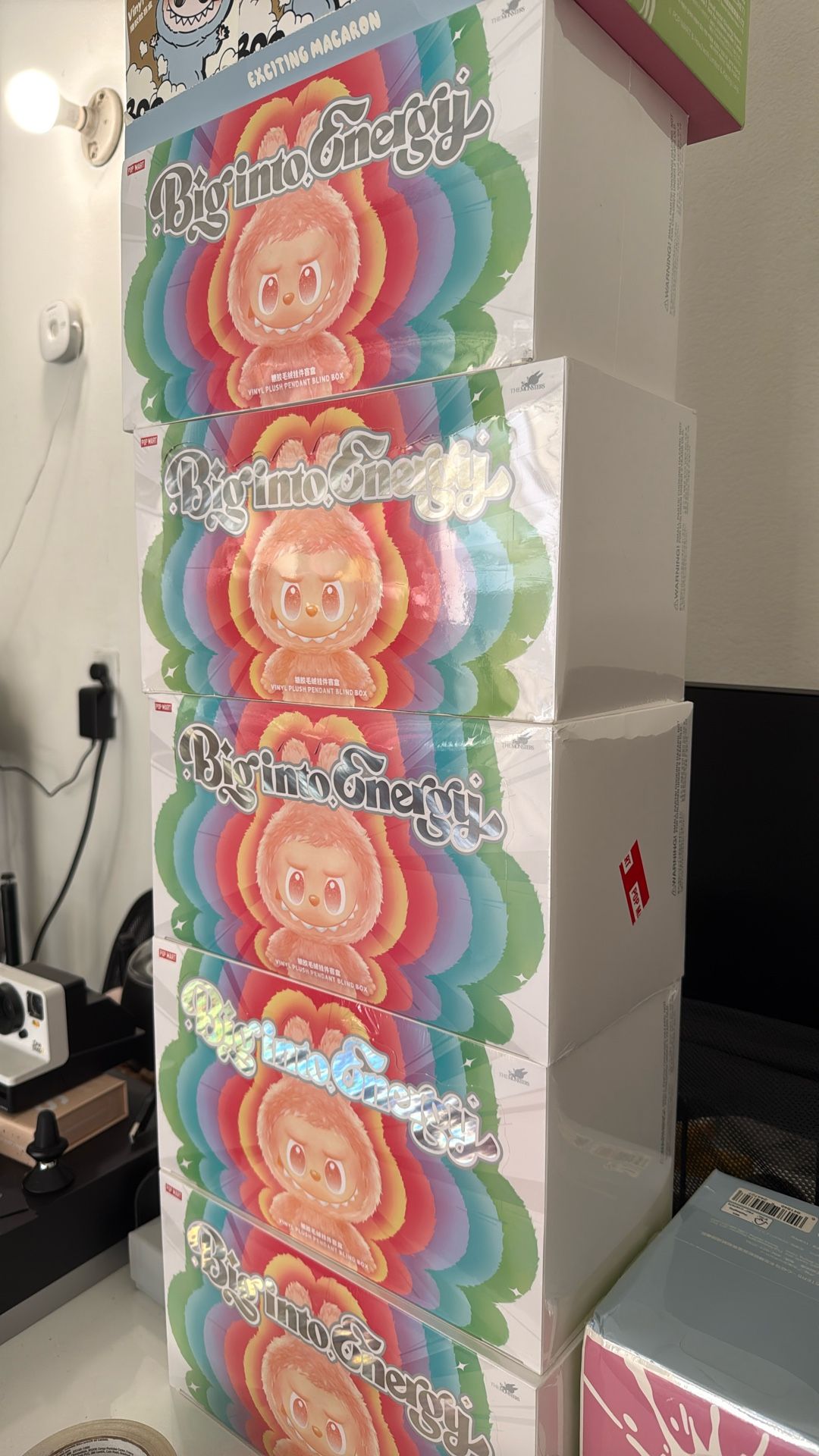 BIG INTO ENERGY LABUBU’S