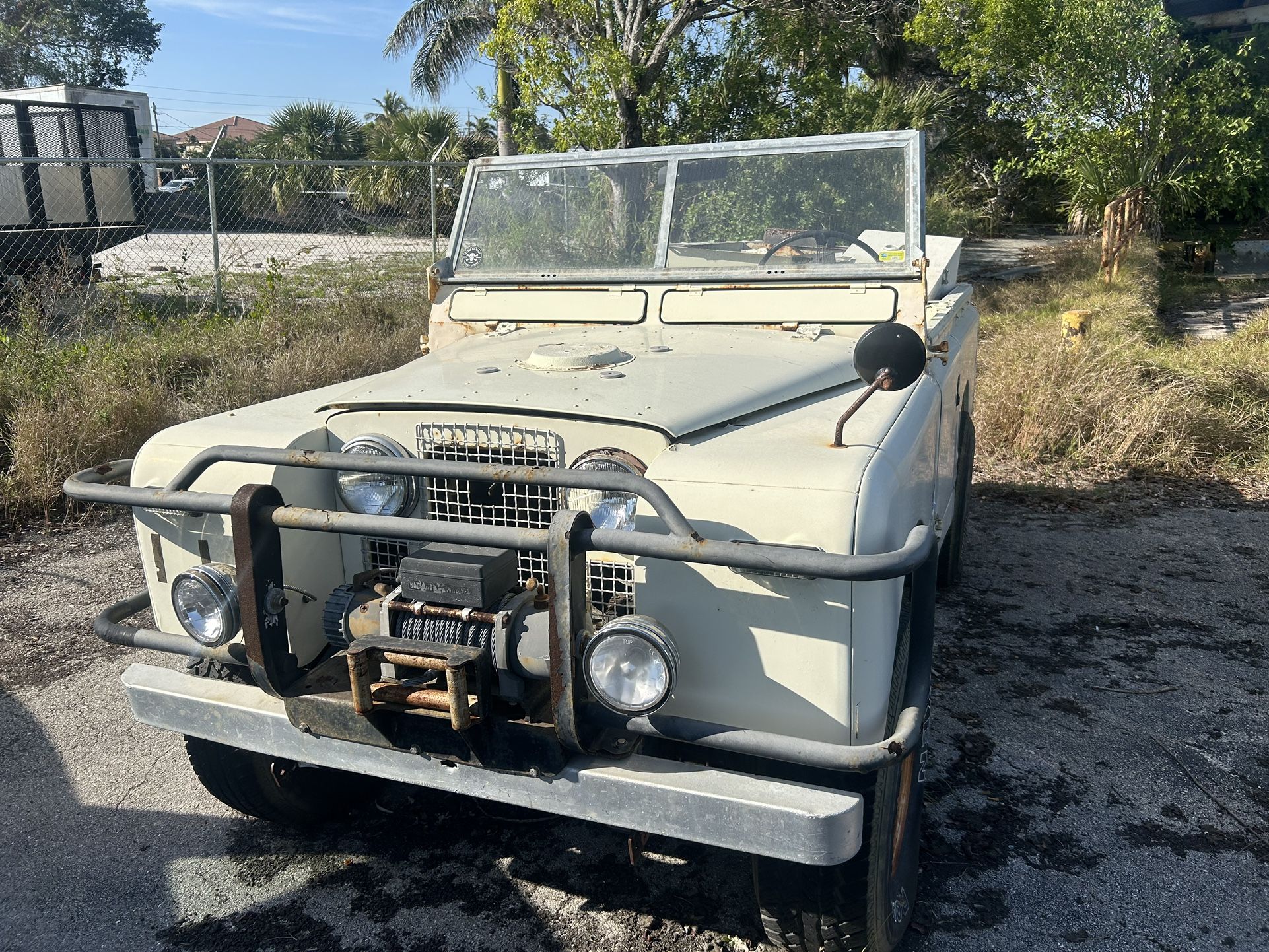 1965 Land rover defender for Sale in Fort Myers, FL - OfferUp