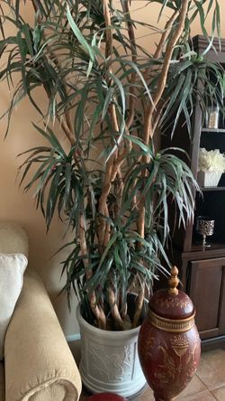 Planta artificial grande