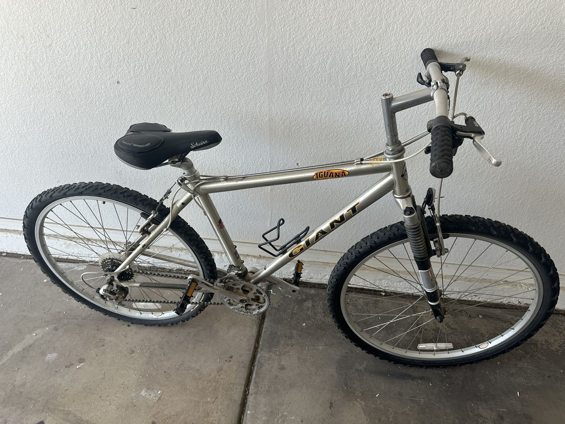 Giant Mountain Bike