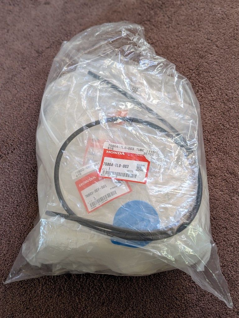 09-14 Tsx Oem Windshield Washer Reservoir Kit