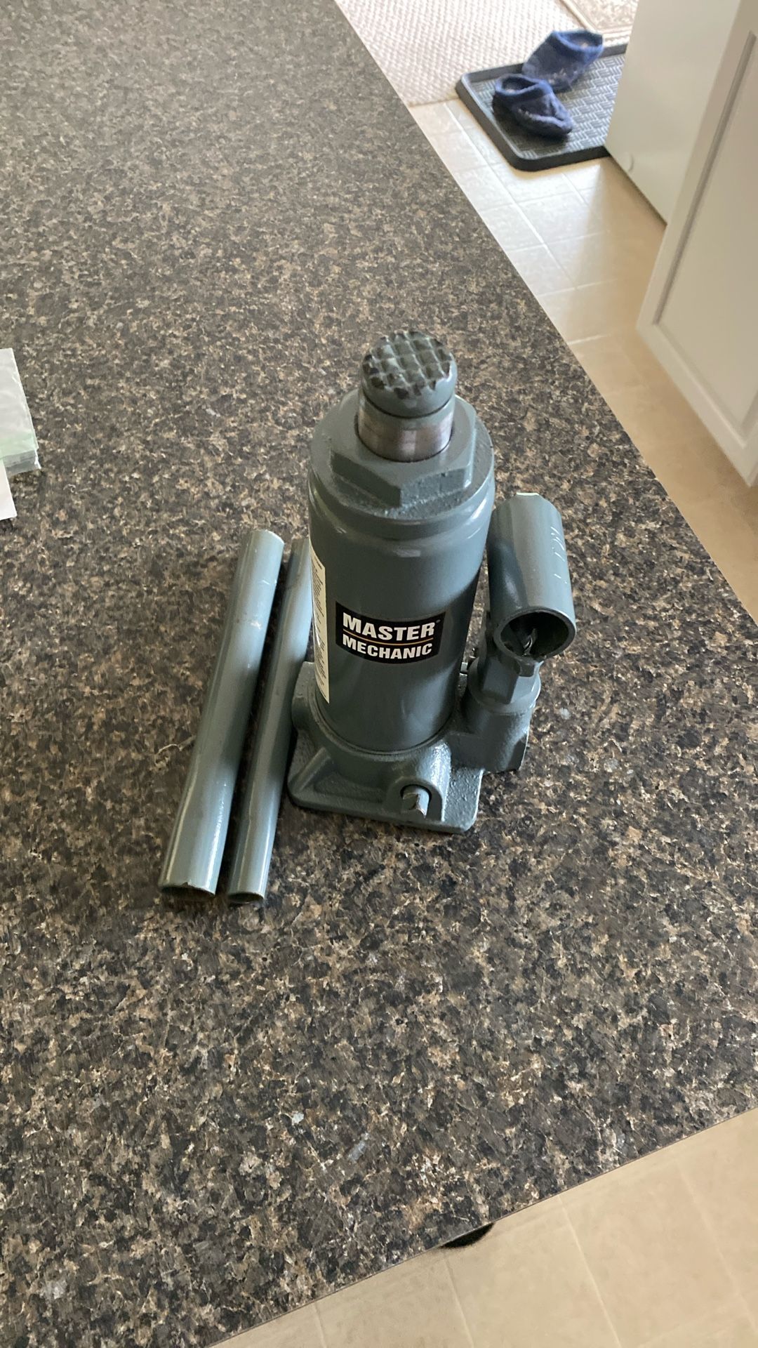 Bottle Jack