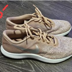 Women's Nike Running Shoes