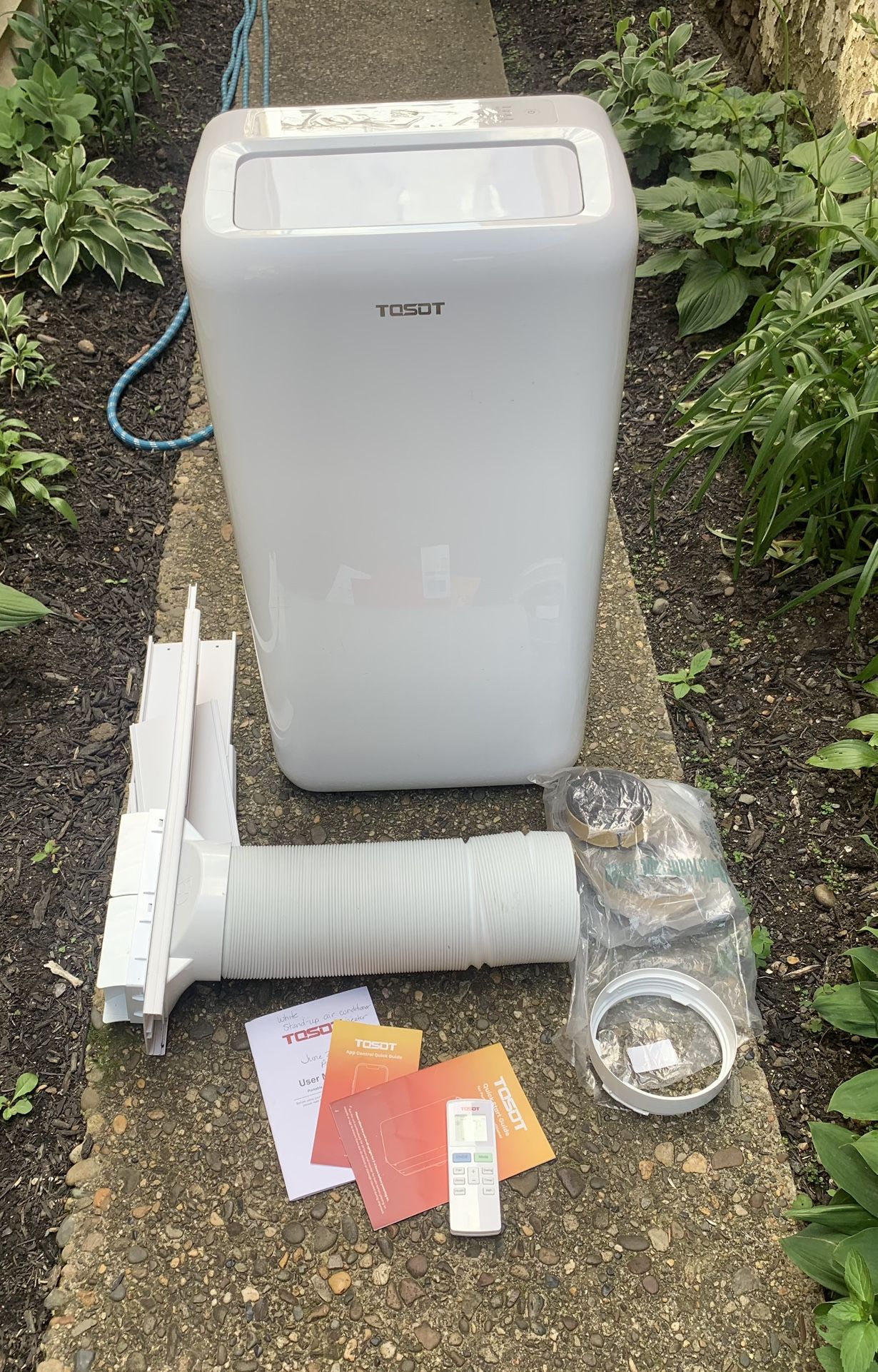 TOSOT 14,000BTU (9,600 BTU SACC) Smart WiFi Portable Air Conditioner with Heater, Powerful Cooling Auto Swing, Dehumidifier, Fan, 24H Timer for Large