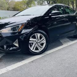 2019 Hyundai Elantra