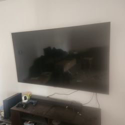Samsung Cu7000 65" And Sound Bar