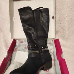 Black Boots Size 9