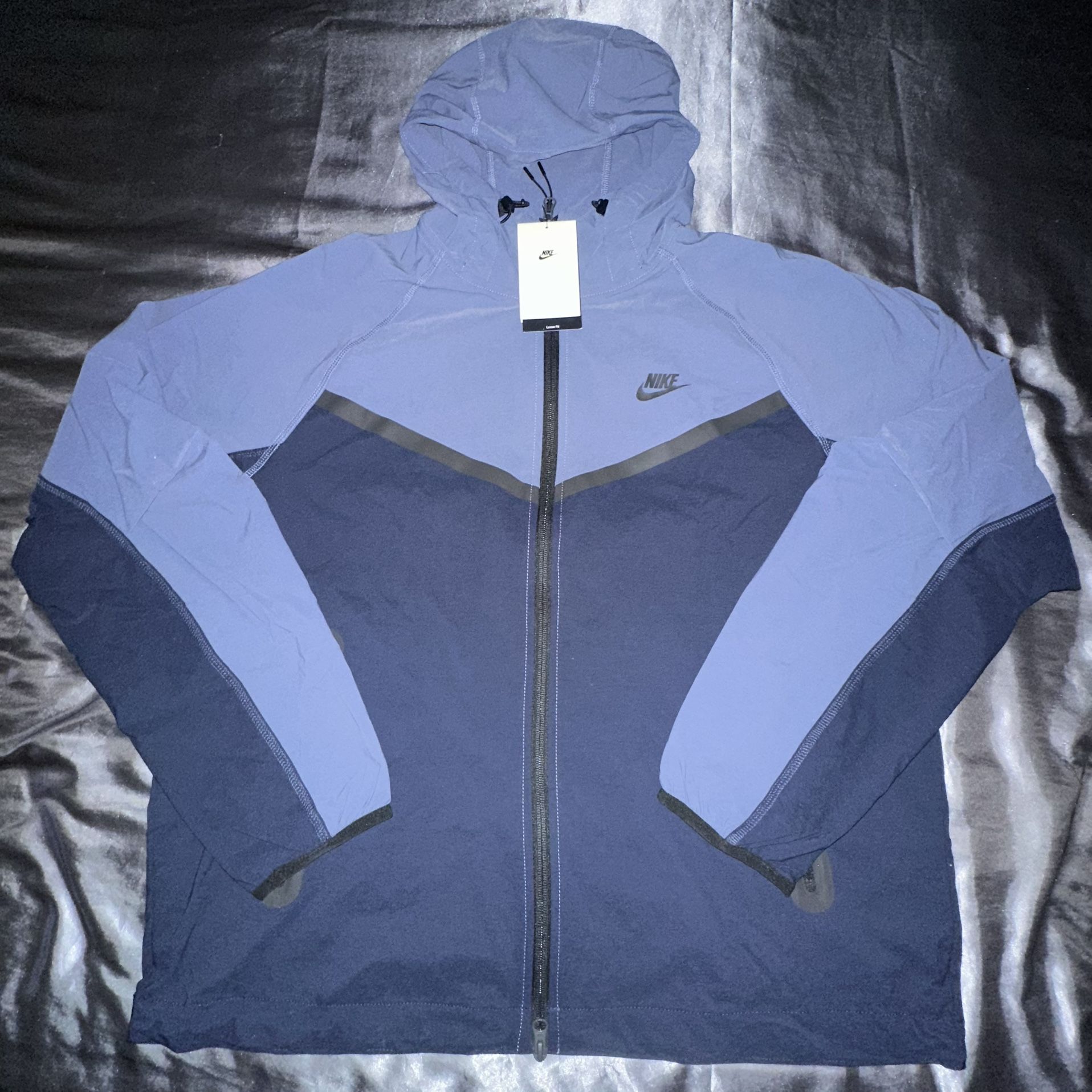 Nike Tech Fleece Woven Track Jacket Diffused Blue Men’s Size Medium HM7151-452