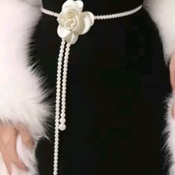 Waist Chain With Pearl And Metal For Sale NEW