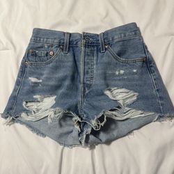 Levi’s Shorts 